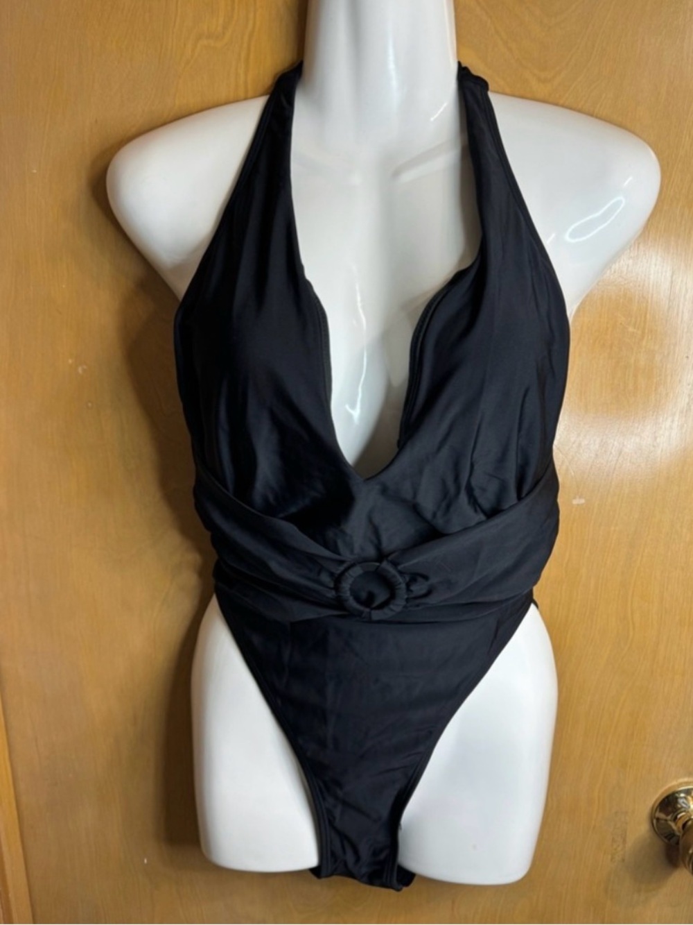 Cupshe L Black Halter One-Piece Swimsuit with Ring Detail